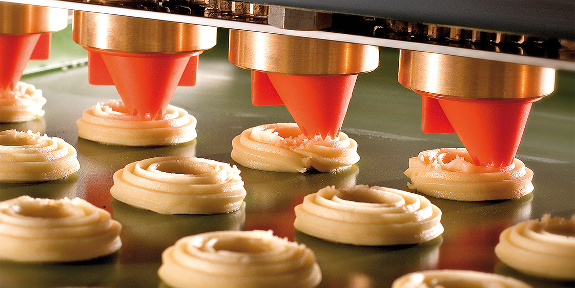 Polin Multidrop cookie depositor forming ring-shaped cookies
